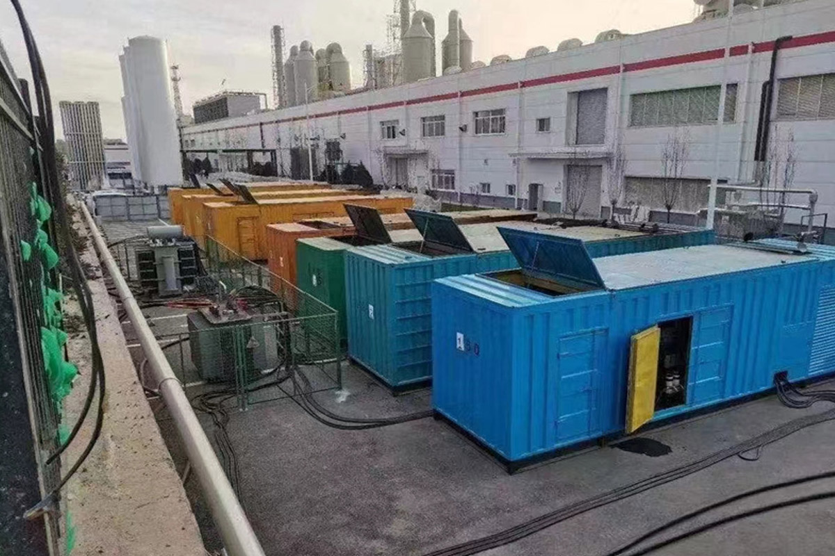 兴宾发电机租赁施工现场